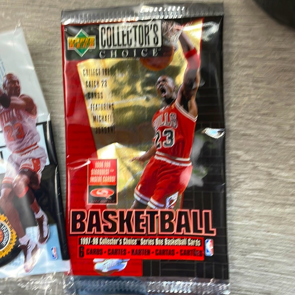 *Collectible* Michael Jordan Collector’s Choice Trading Cards